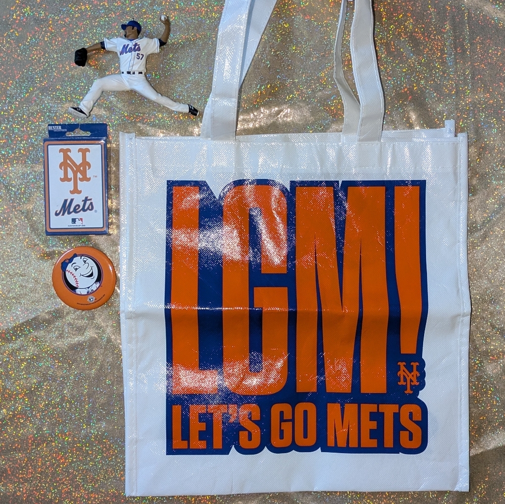 NY Mets Souvenirs - 7 Items! ⚾